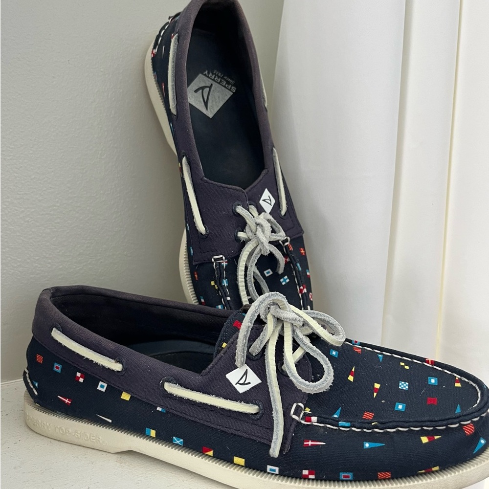 Sperry Boat Shoes Nautical Design Size 8.5